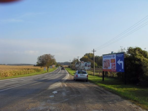 5822 - BILLBOARD